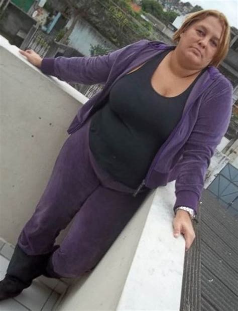 Rita mature à forte poitrine qui s ennuie pour belle rencontre à Toulon Rencontres Rondes