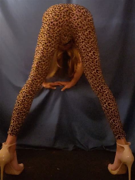 Leopard Print Bodysuit Nude Pics Xhamster