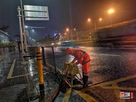 In视频值守排查清疏水井 深圳水务集团紧急出动保障城市安全度汛深圳新闻网