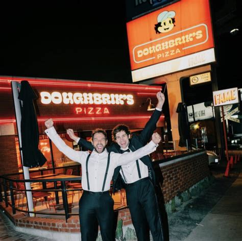 YouTube Sensation David Dobrik Opens Pizzeria in L.A. - PMQ Pizza Magazine