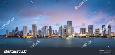 3,302 Brickell Miami Skyline Images, Stock Photos & Vectors | Shutterstock