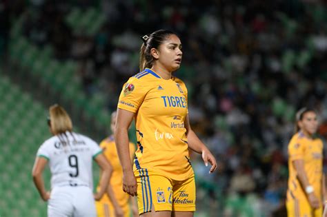 Jana Guti Rrez Defensa Tig Santos Vs Tigres Tar Mx