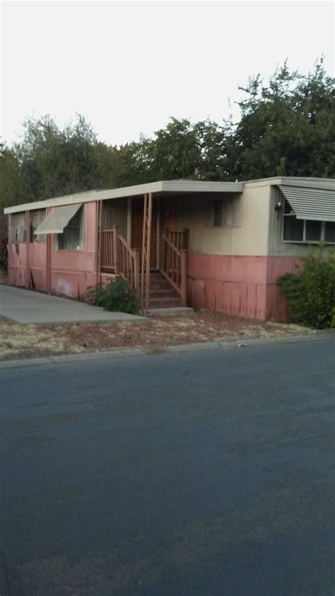 Stockton Verde Mobile Home Park 4900 Ca 99 Stockton Ca 95212 Usa