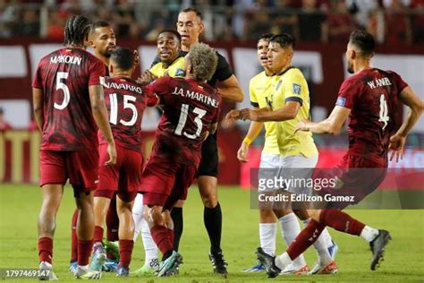 3,725 Venezuela Vs Ecuador Stock Photos, High-Res Pictures, and Images - Getty Images