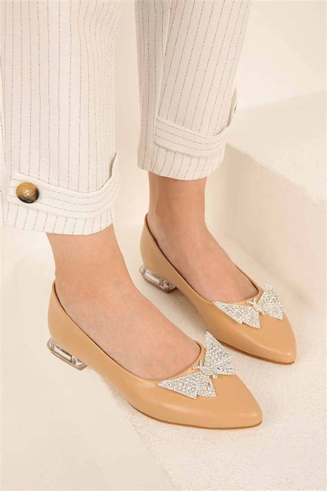 Kad N Effaf Topuklu Kelebek Ta L Ayakkab Nude