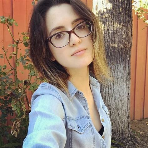 Evn Beautiful Without Makeover 😘😘😘😍😍😍 Laura Marano Girl Pretty