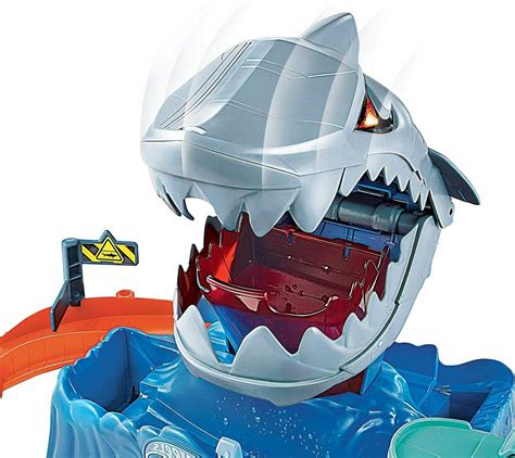 Hot Wheels City Robo Shark Frenzy Playset New