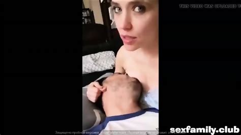 Milf Gets Double Orgasm From Breastfeeding Her