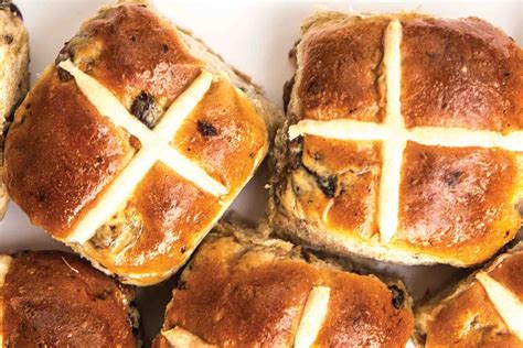 Premium Hot Cross Buns MAURI