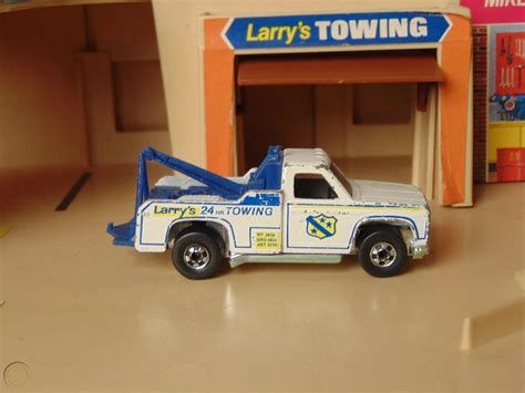 Vintage Mattel Hot Wheels Service Center And Garage Sto N Go Playset