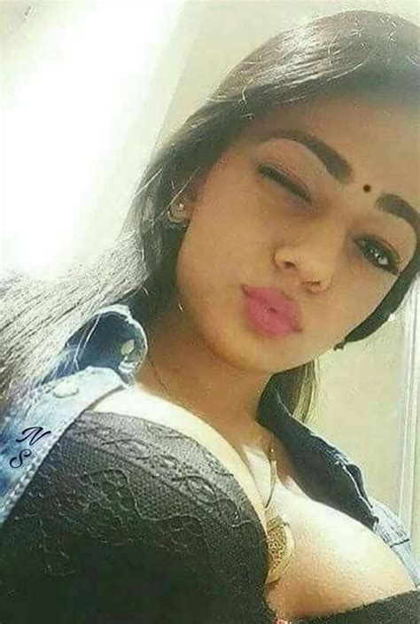 Desi Indian Hot Girls