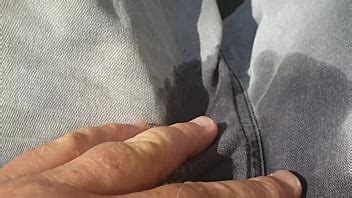 Mi Sono Pisciato Addosso In Spiaggia Xvideos