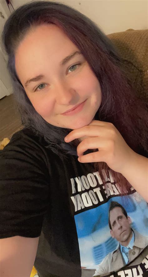 Am I Hot Without Makeup F Scrolller