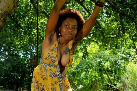 Firm Body Black Nude Bares Fullbush Pussy Outdoors Porn Pictures XXX Photos Sex Images