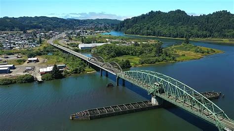 Reedsport Is A Nature Lover's Paradise On The Oregon Coast