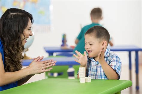 A Arte de Educar Educação em questão O que é deficiência intelectual