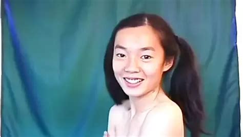 Amateur Hausfrau Und Ihr Dildo Delphino Puffy Nipples Porn Feat Melissa Kocks By Eroticonly