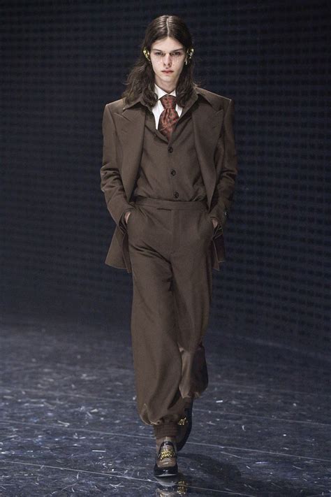 Amidst Controversy Gucci Escapes From Reality For FW19 Mens Fashion