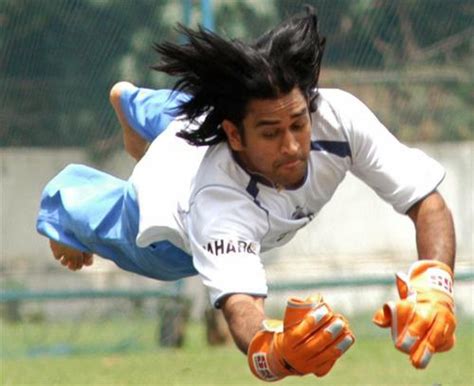 Childhood Pictures: MS Dhoni Childhood Photos