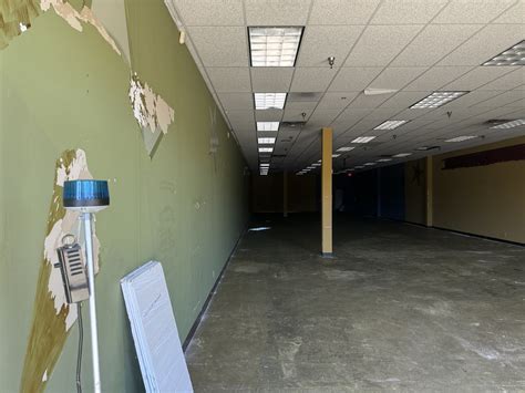 Abandoned Blockbuster Video On Bordertown Nj Conor Guinn Bailey Flickr