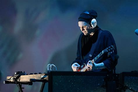 Former Red Hot Chili Peppers Guitarist Josh Klinghoffer Accepts Plea Deal In Vehicular