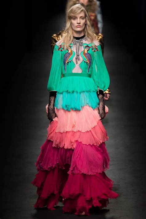 Fashion Runway | Gucci Fall 2016 Ready-to-Wear Milan Fashion Week ...