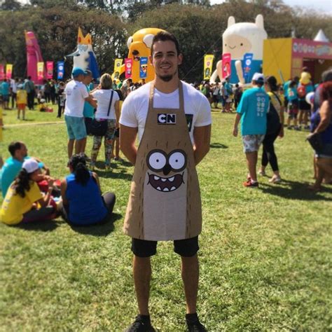 O que fazer quando seu negócio faz sucesso antes mesmo de existir A Naked Picolé está aprendendo