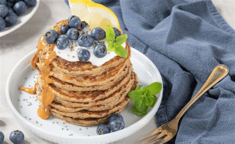 Hot Cakes De Avena Con Yogur Griego Receta F Cil De Hacer