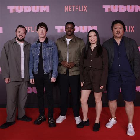 Netflixs 3 Body Problem Shows What Happens When Humanity Discovers