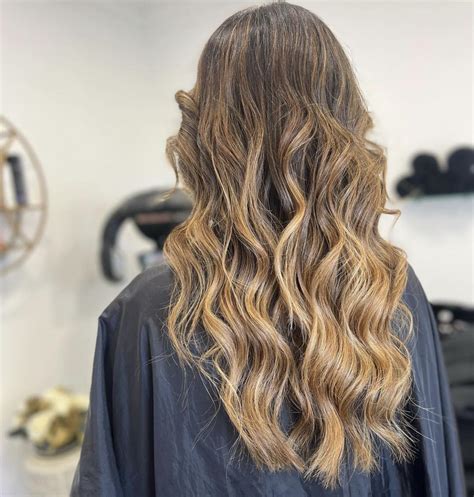 Blonde En Karamel Highlights Als Het Perfecte Duo Voor Een Warme Gloed