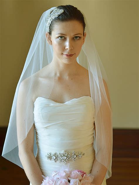 Wedding Veil Bridal Veil One Tier Wedding Veil In Light Ivory Cut