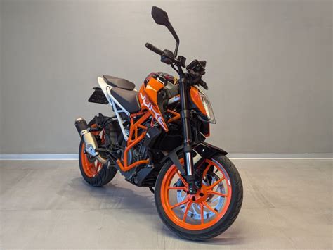 Купить б у KTM 390 Duke инжектор 6 передач в Санкт Петербурге оранжевый naked bike 2020 года по