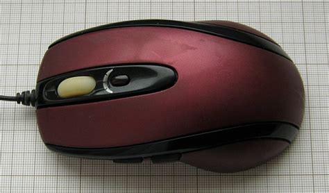 Common Emitter: Teardown & review: A4Tech X-710 mouse