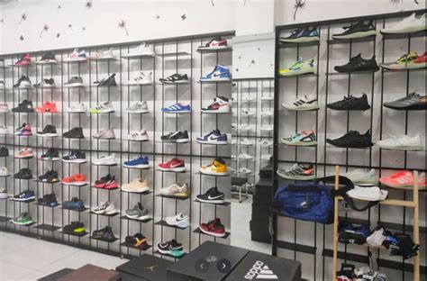 Top 12 Shop Adidas Hà Nội Uy Tín Chính Hãng Giá Tốt