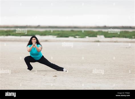 Voluptueuse Femme Mature Banque D Image Et Photos Alamy