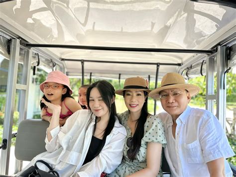 NSƯT Trịnh Kim Chi tự tin mặc bikini hai mảnh nhỏ xíu ở tuổi 52 Saostar vn