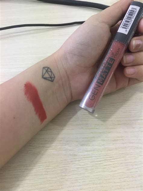 Son Kem Lì Nhẹ Môi Cấp Ẩm SILKYGIRL Màu Cam Hot Sala Hasaki vn