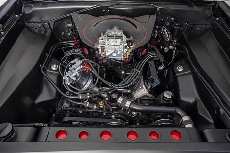 Custom Truck Engine Bay