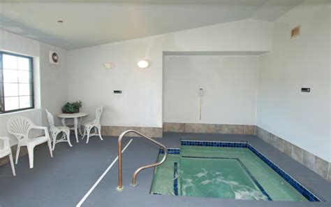 Super 8 McCall Idaho | Premier Affordable Resort Lodging