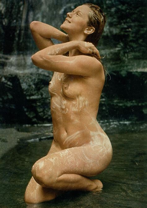 Naked Agostina Belli Added By Adam