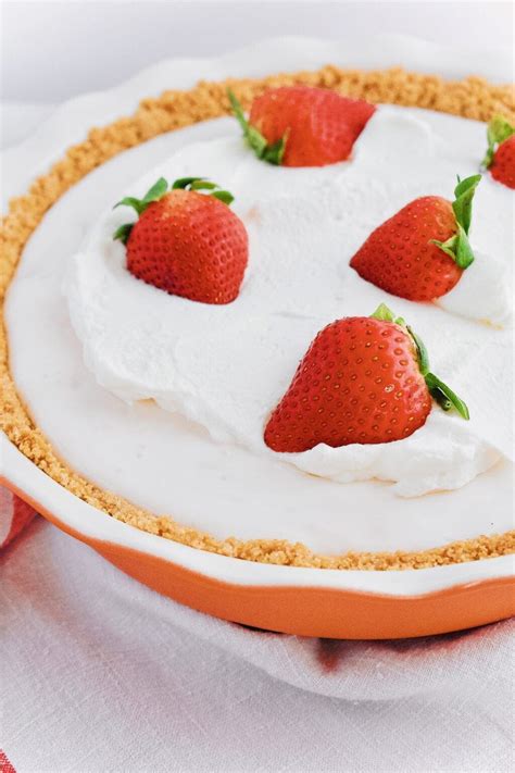 Strawberry Pie Graham Cracker Crust A Heavenly Pairing