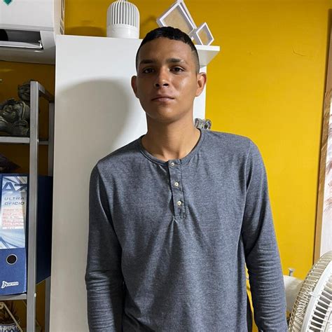 Carin Hotboy Cam Model Free Live Sex Show Chat Stripchat