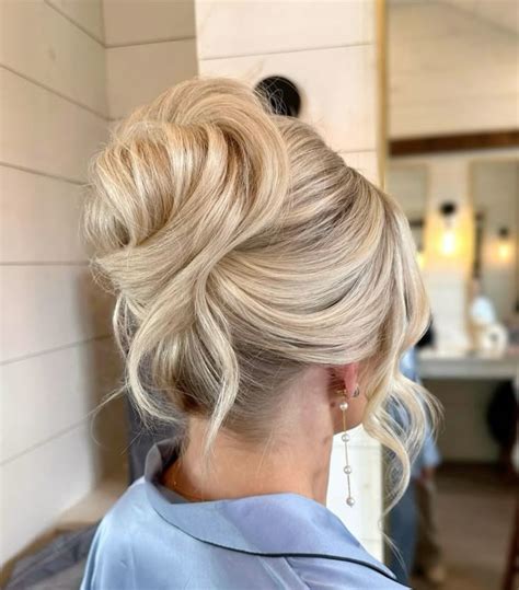 Pin By Emily Jacques On Hair Blonde Bridal Hair Blonde Wedding Hair Bridesmaid Hair Makeup