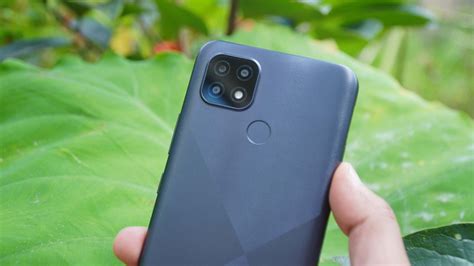 Realme C21 Review: Good Camera but Average Performance