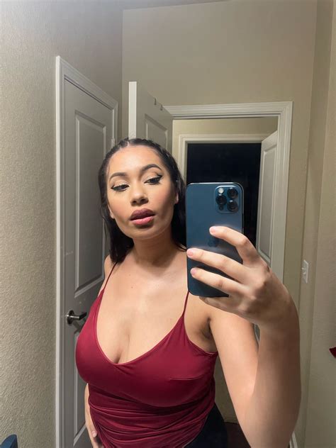 Jxc on Twitter: "Happy new years from me and my 5 head https://t.co