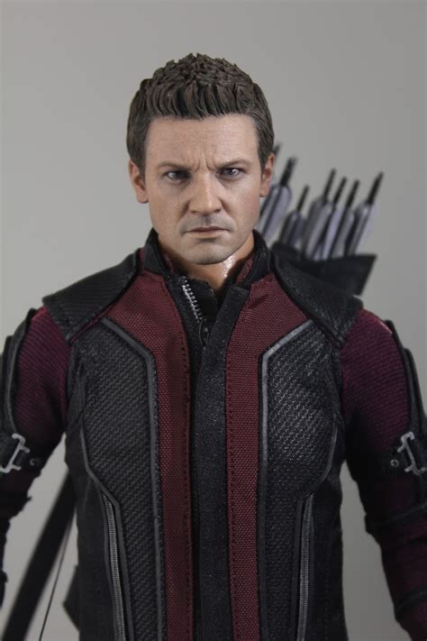 實拍 Hot Toys 復仇者聯盟奧創紀元Hawkeye 鷹眼 Toys Zone D 玩具兄弟 Figures Price List Reviews