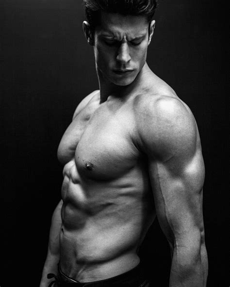 EIAN SCULLY / MODELS | THEMODERNMAN.EU