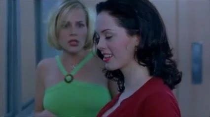 Rose Mcgowan S Ass Hips Tits Celebrity Celebrity Porn Xhamster