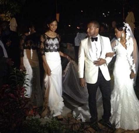 Welcome to Linda Ikejis Blog: Billionaire marries billionaire. Pics