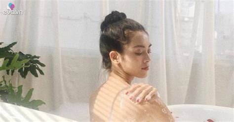 V N Ng B Ng C A Di N Vi N V O Vai G I Ng Nh Hot Nh T Phim G I Ng N